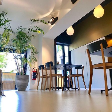 アントウェルペン B＆B イエローサブマリン Bed & Breakfast エクステリア 写真